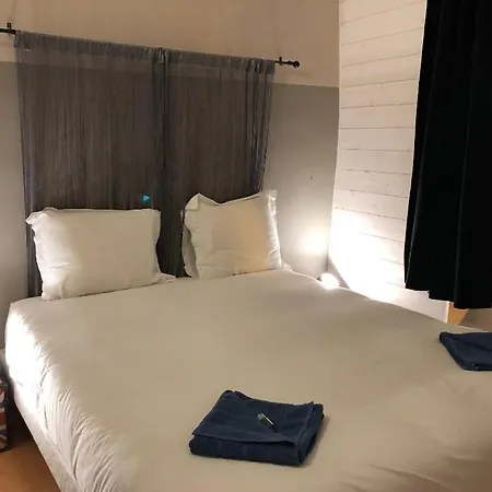 De 3 Pieces 75m2 En Plein Coeur Du Montorgueil Et Du Marais Apartment Paris